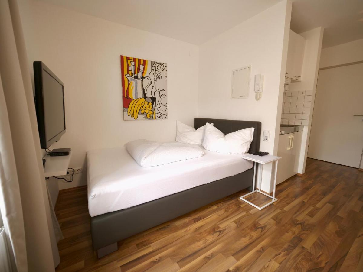 Astoria Apartment *